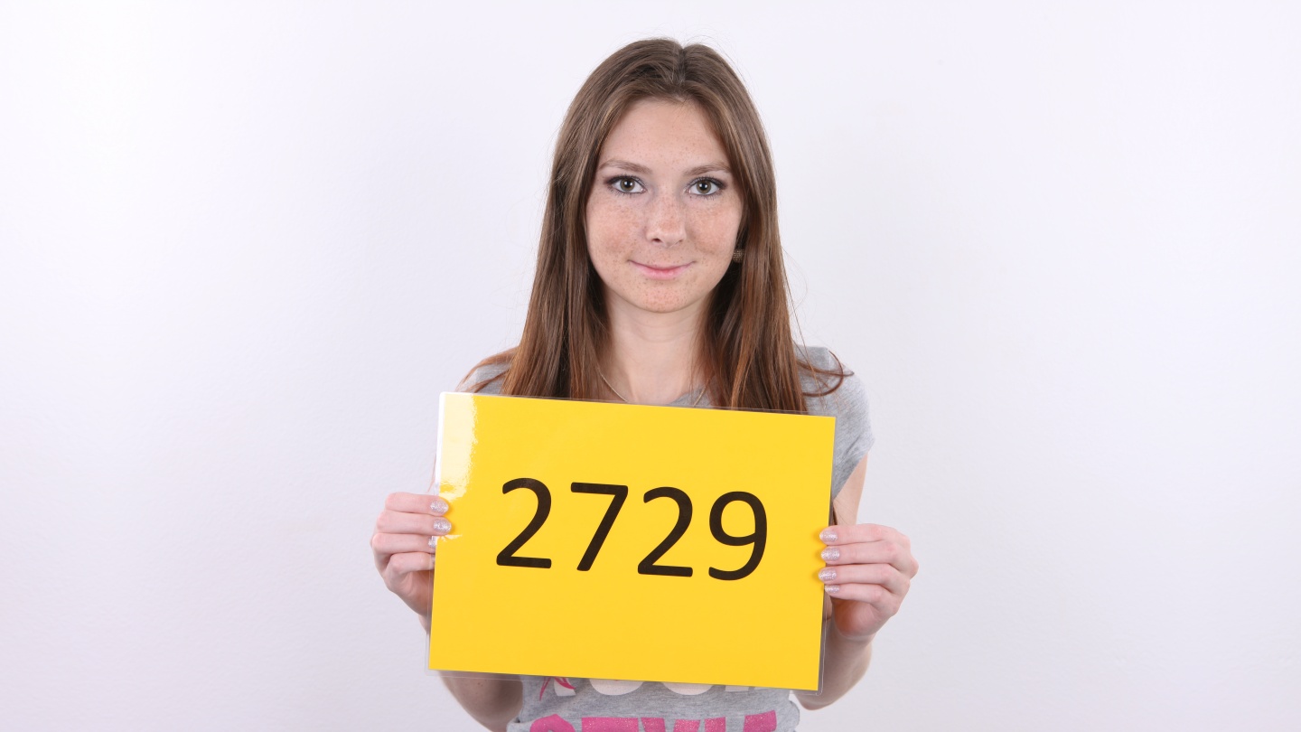 CZECH CASTING - LUCIE (2729)