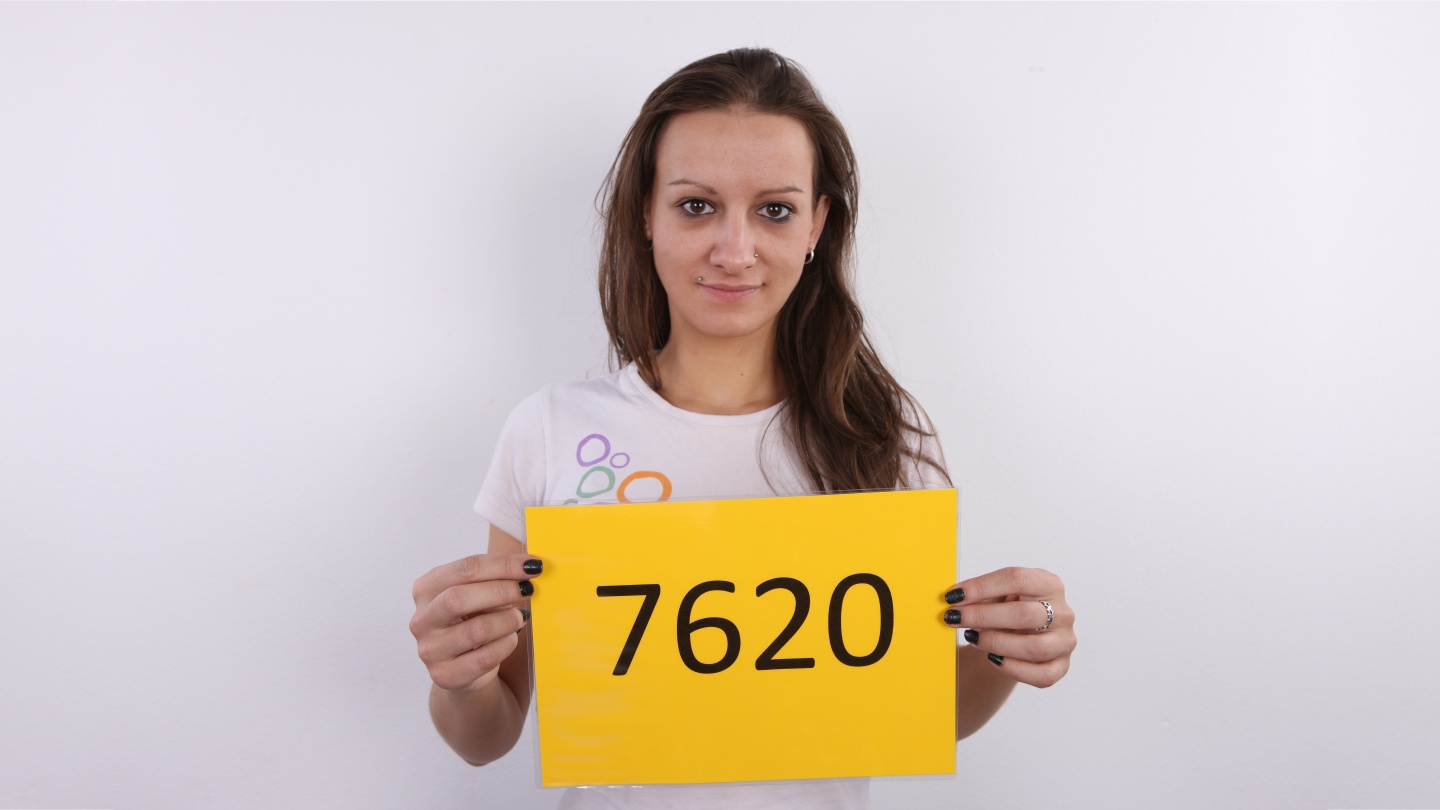 CZECH CASTING - SARKA (7620)