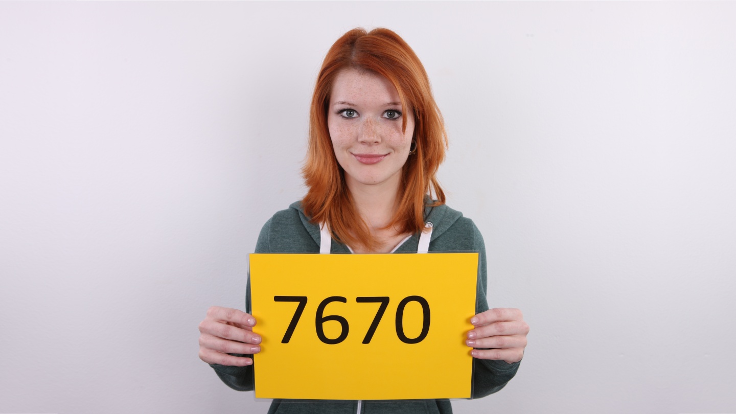 CZECH CASTING - LUCIE (7670)