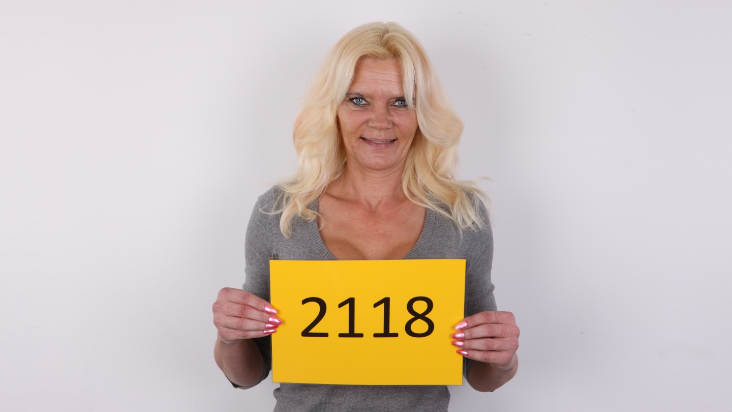 CZECH CASTING - IVANA (2118)