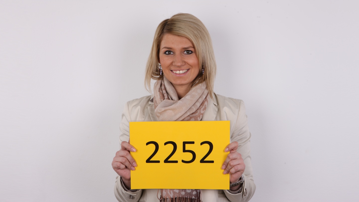 CZECH CASTING - SARKA (2252)