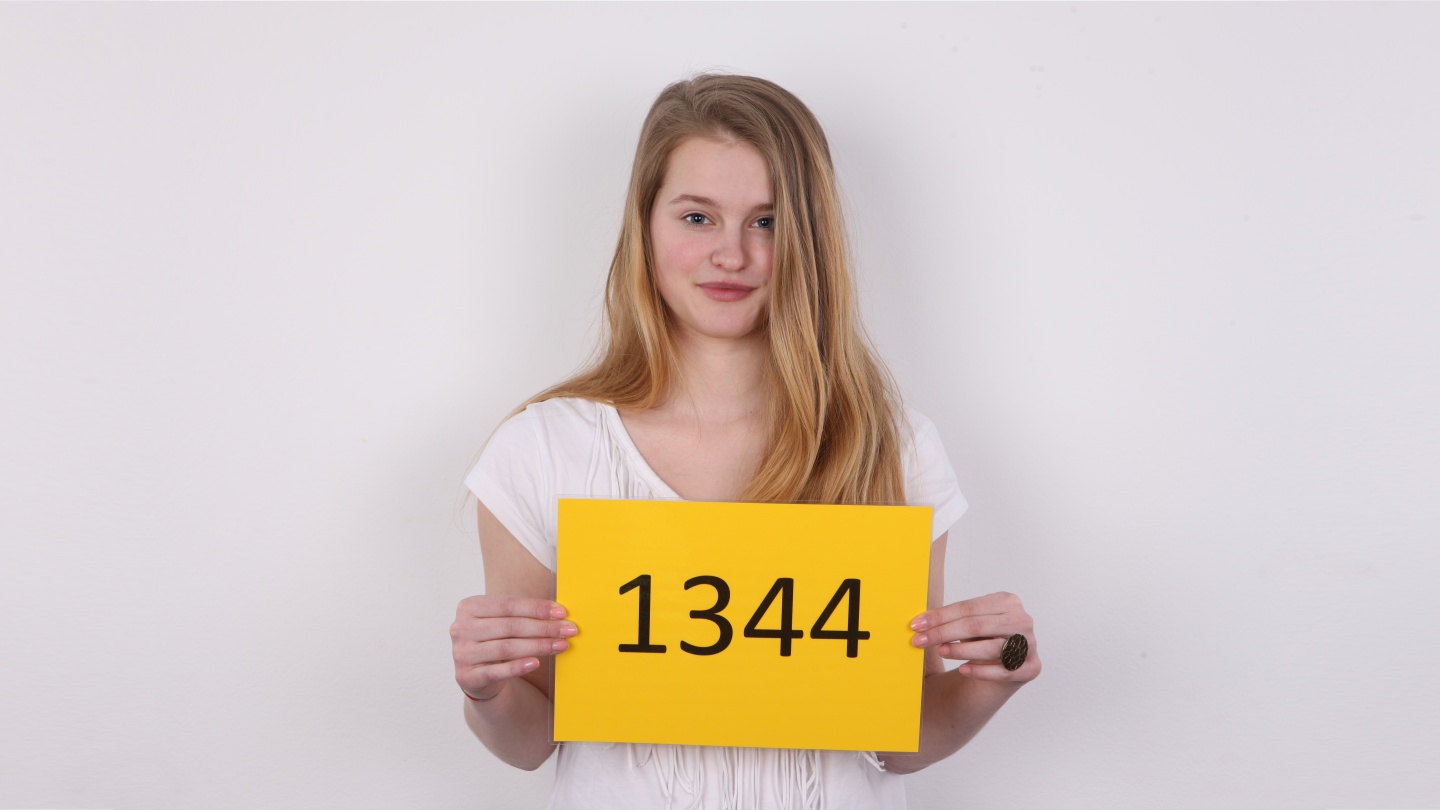 CZECH CASTING - LUCIE (1344)