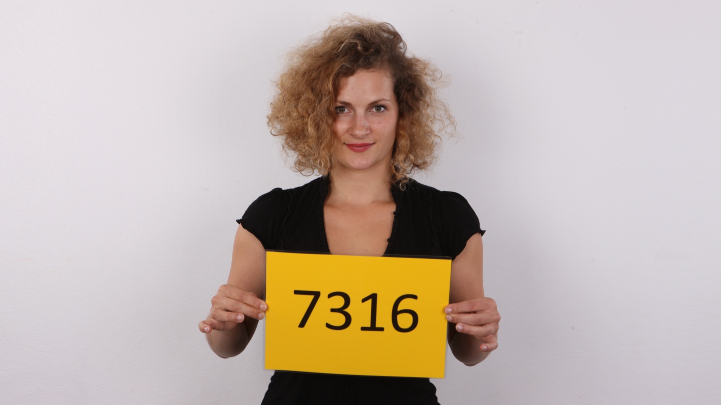 CZECH CASTING - ADELA (7316)