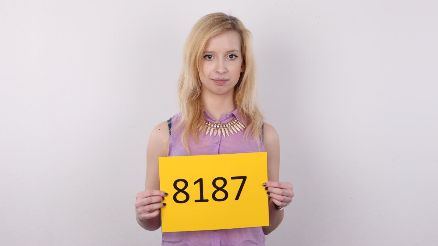 CZECH CASTING - MARIE (8187)