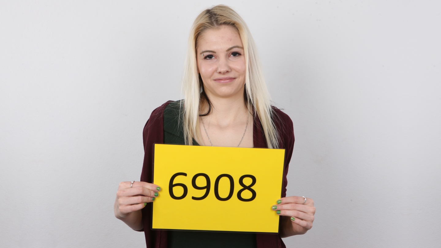 CZECH CASTING - JOLANA (6908)