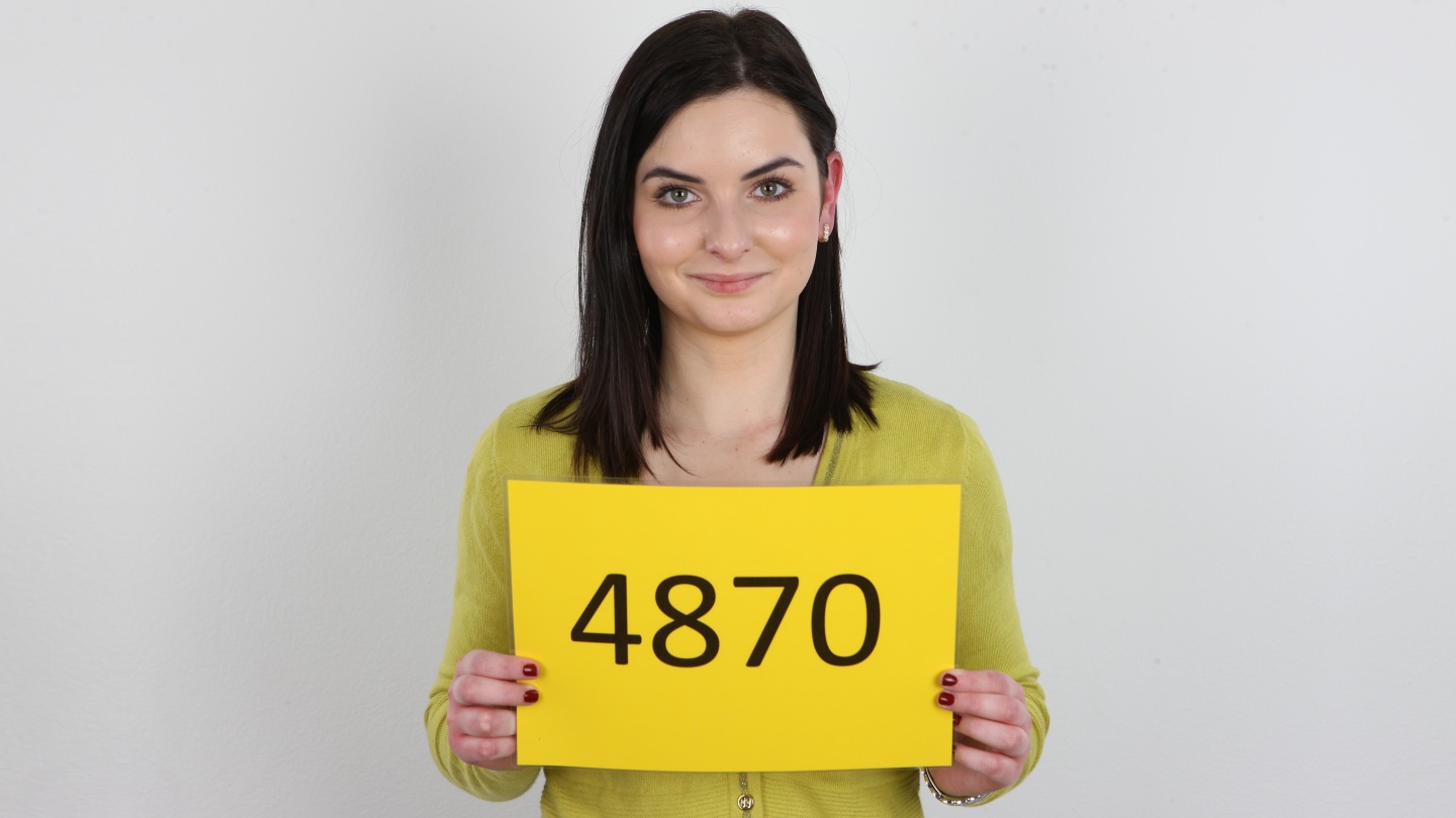 CZECH CASTING - JULIE (4870)