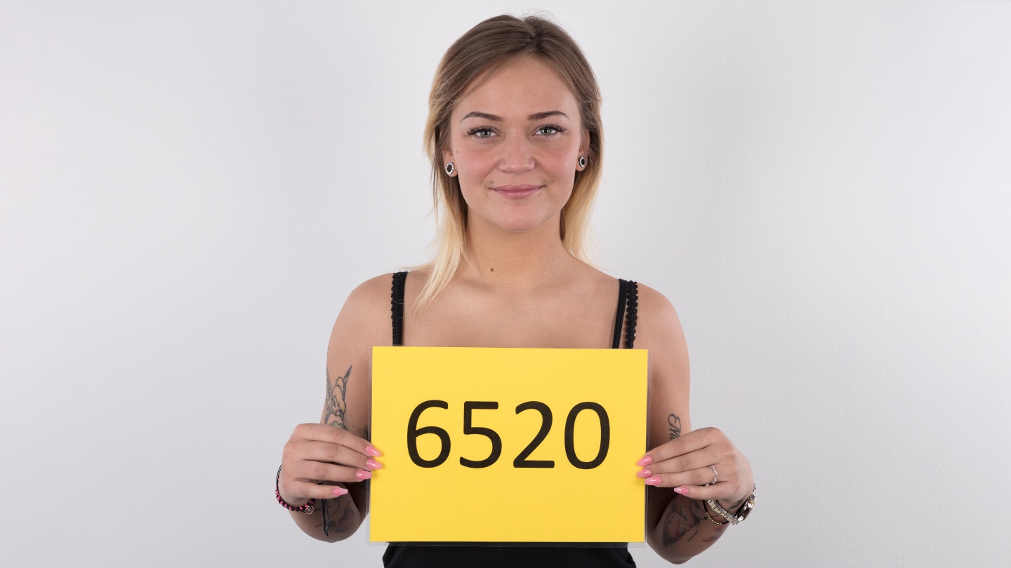 CZECH CASTING - JULIE (6520)