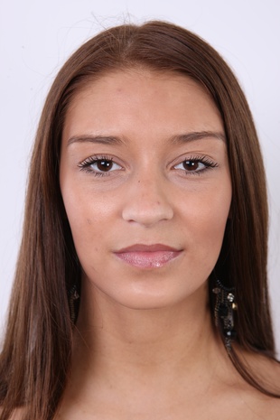 1. Download full pics of model CZECH CASTING - NATALIE (3333) from czechcasting.com