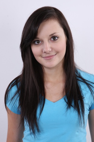 3. Download full pics of model CZECH CASTING - RENATA (0076) from czechcasting.com