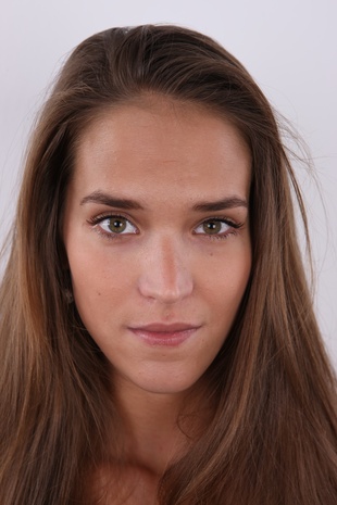 1. Download full pics of model CZECH CASTING - SILVIE (3428) from czechcasting.com