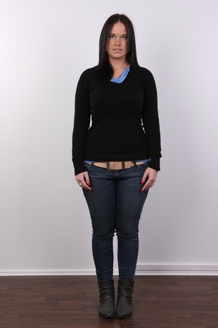 2. Download full pics of model CZECH CASTING - DENISA (4267) from czechcasting.com