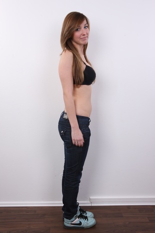 4. Download full pics of model CZECH CASTING - VERA (4208) from czechcasting.com