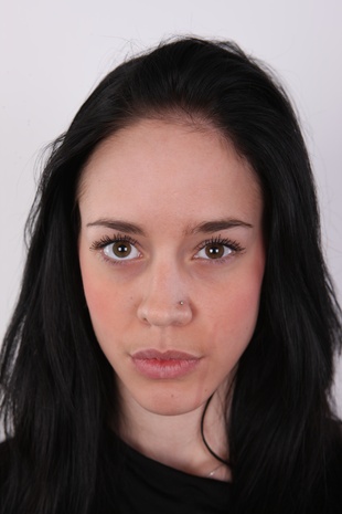 1. Download full pics of model CZECH CASTING - VERONIKA (4303) from czechcasting.com