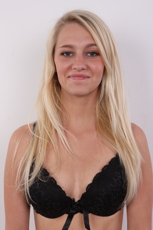 4. Download full pics of model CZECH CASTING - TEREZA (4316) from czechcasting.com