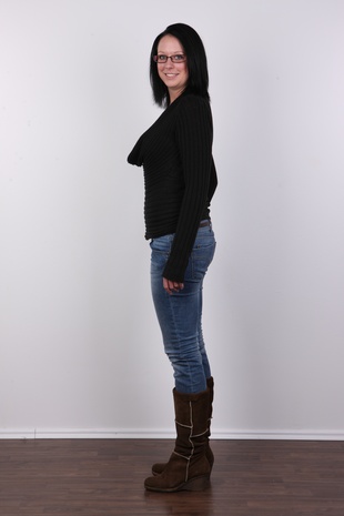 3. Download full pics of model CZECH CASTING - PETRA (2175) from czechcasting.com