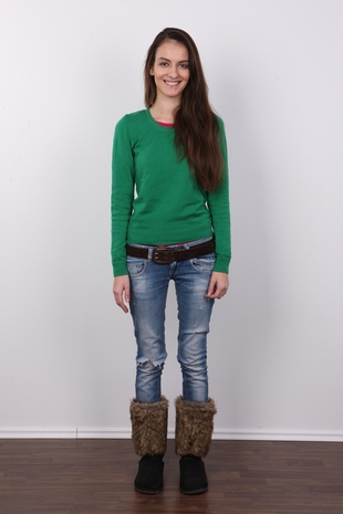 2. Download full pics of model CZECH CASTING - DENISA (1550) from czechcasting.com