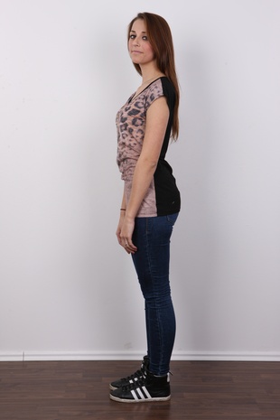 3. Download full pics of model CZECH CASTING - VERONIKA (1565) from czechcasting.com