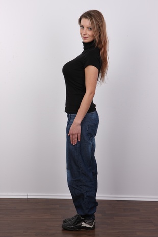 3. Download full pics of model CZECH CASTING - KATKA (1576) from czechcasting.com