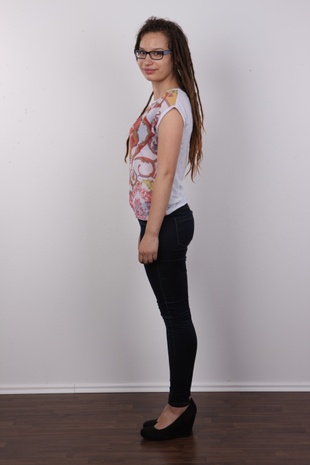 3. Download full pics of model CZECH CASTING - NINA (4608) from czechcasting.com