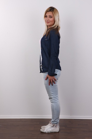 3. Download full pics of model CZECH CASTING - BEATA (0455) from czechcasting.com