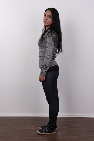 3. Download full pics of model CZECH CASTING - MONIKA (9757) from czechcasting.com