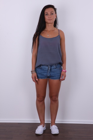 2. Download full pics of model CZECH CASTING - DENISA (0830) from czechcasting.com