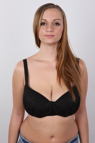 6. Download full pics of model CZECH CASTING - RENATA (0297) from czechcasting.com