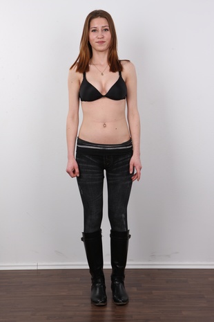 4. Download full pics of model CZECH CASTING - LUCIE (6388) from czechcasting.com