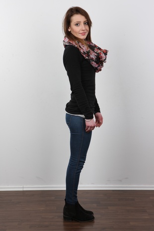 3. Download full pics of model CZECH CASTING - DENISA (1865) from czechcasting.com