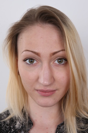 1. Download full pics of model CZECH CASTING - CHRISTYNA (2974) from czechcasting.com