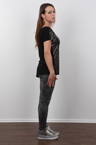 3. Download full pics of model CZECH CASTING - KATKA (9977) from czechcasting.com