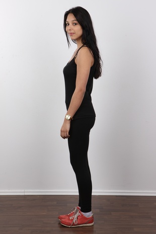 3. Download full pics of model CZECH CASTING - SILVIE (8026) from czechcasting.com