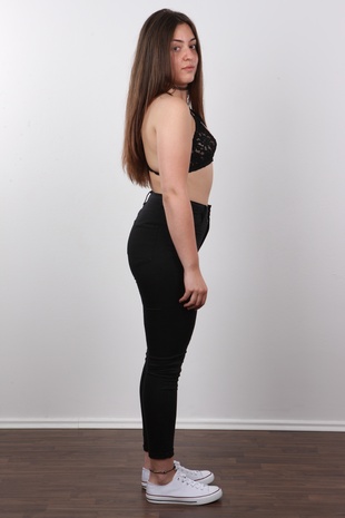 5. Download full pics of model CZECH CASTING - ANNA (0133) from czechcasting.com