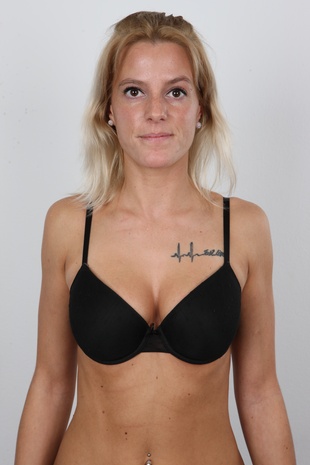 6. Download full pics of model CZECH CASTING - SANDRA (1893) from czechcasting.com