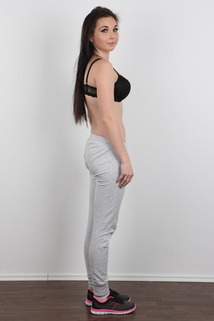 5. Download full pics of model CZECH CASTING - NIKOLA (3992) from czechcasting.com