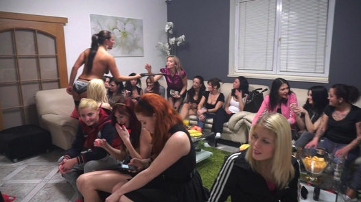 Orgy with the most beautiful Czech lesbians (1)