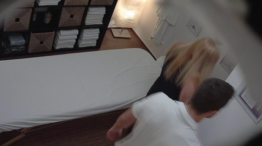 Blonde blows the masseuse 2 |  
	211 

