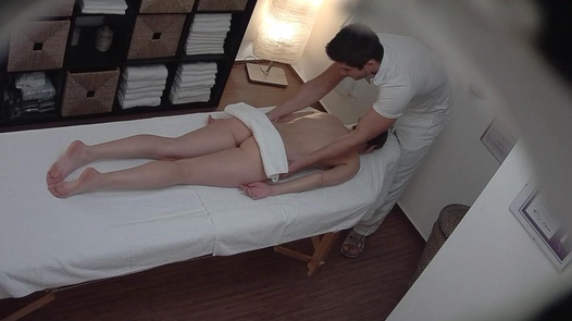 Model fucks during a massage | Czech Massage 264