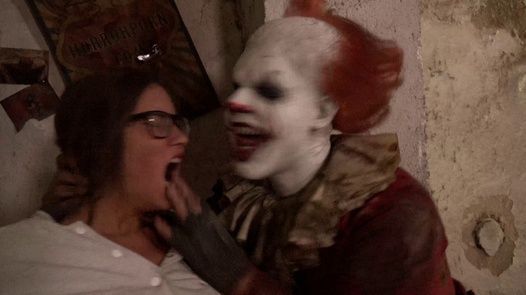 IT is a clown | Horror Porn 19