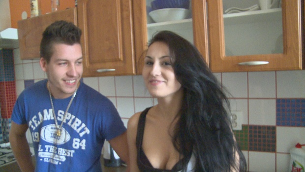 6. Download full pics of Non-commital fuck for money from czechcouples.com