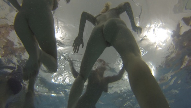 7. Download full pics of The biggest underwater fucking orgy from czechmegaswingers.com