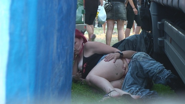 4. Download full pics of Festival Trashy Fun – Crazy Sex Behind a Trailer from czechsnooper.com