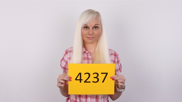 CZECH CASTING - KAMILA (4237)