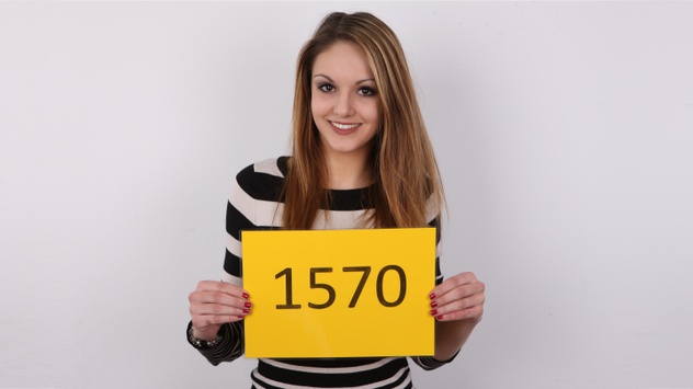 CZECH CASTING - LUCIE (1570)