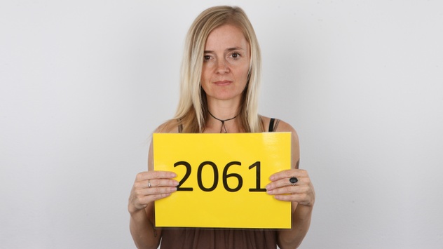 CZECH CASTING - LAURA (2061)