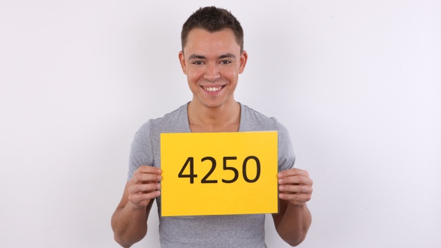 CZECH GAY CASTING - ZDENEK (4250)