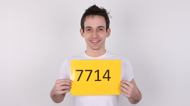 CZECH GAY CASTING - LUKAS (7714)