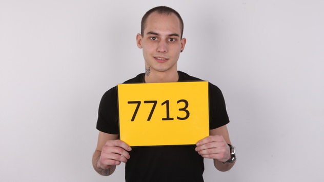 CZECH GAY CASTING - TOMAS (7713)