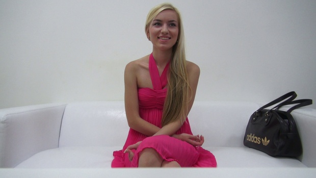 1. Download full pics of CZECH CASTING - TEREZA (2754) from czechcasting.com