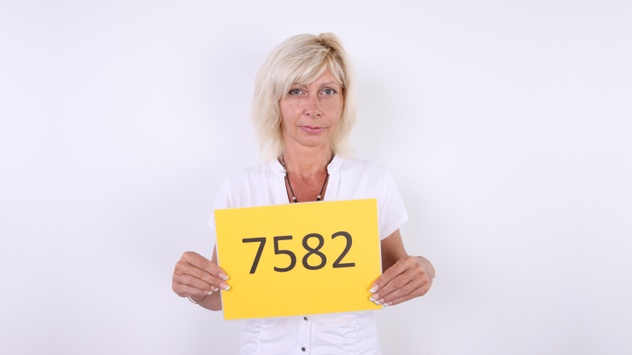 CZECH CASTING - BEATA (7582)